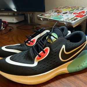 NIKE JOYRIDE RUNNING SHOES